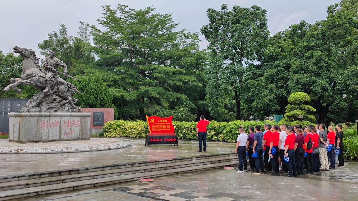 參觀葉挺將軍故居2.jpg 參觀葉挺將軍故居2.jpg